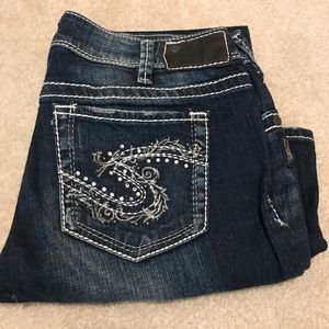 NWOT Silver jeans. Never been worn or washed.